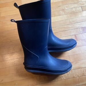 Cat & Jack Kids' Blue Rain Boots in size 2